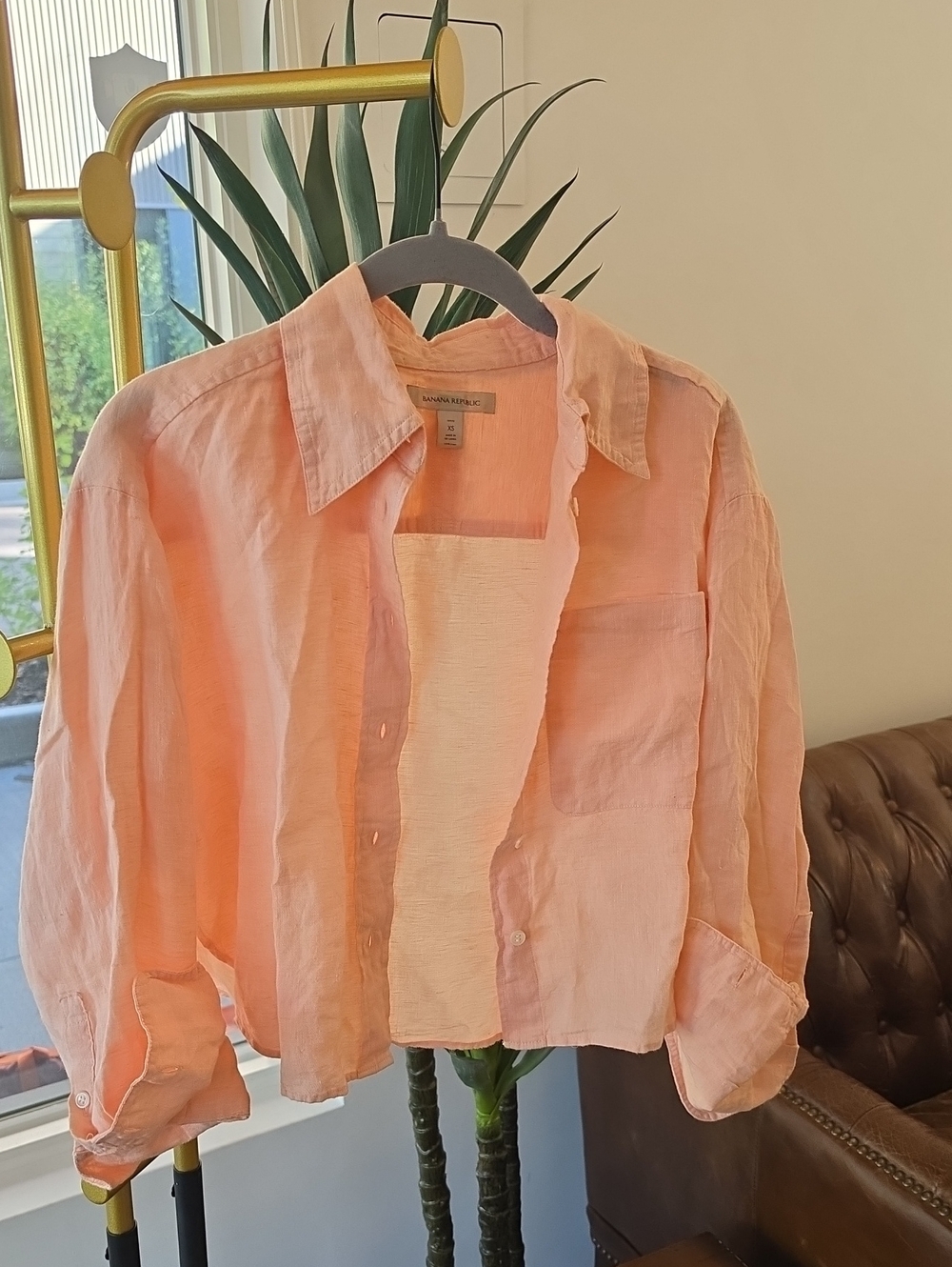 Banana Republic Linen Button Down Shirt